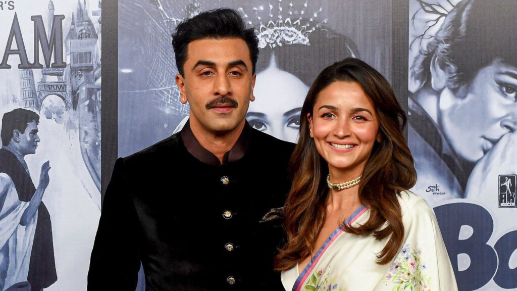 alia bhatt net worth